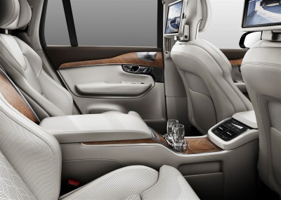 179519_Volvo_XC90_Excellence_interior (1583 x 1122)