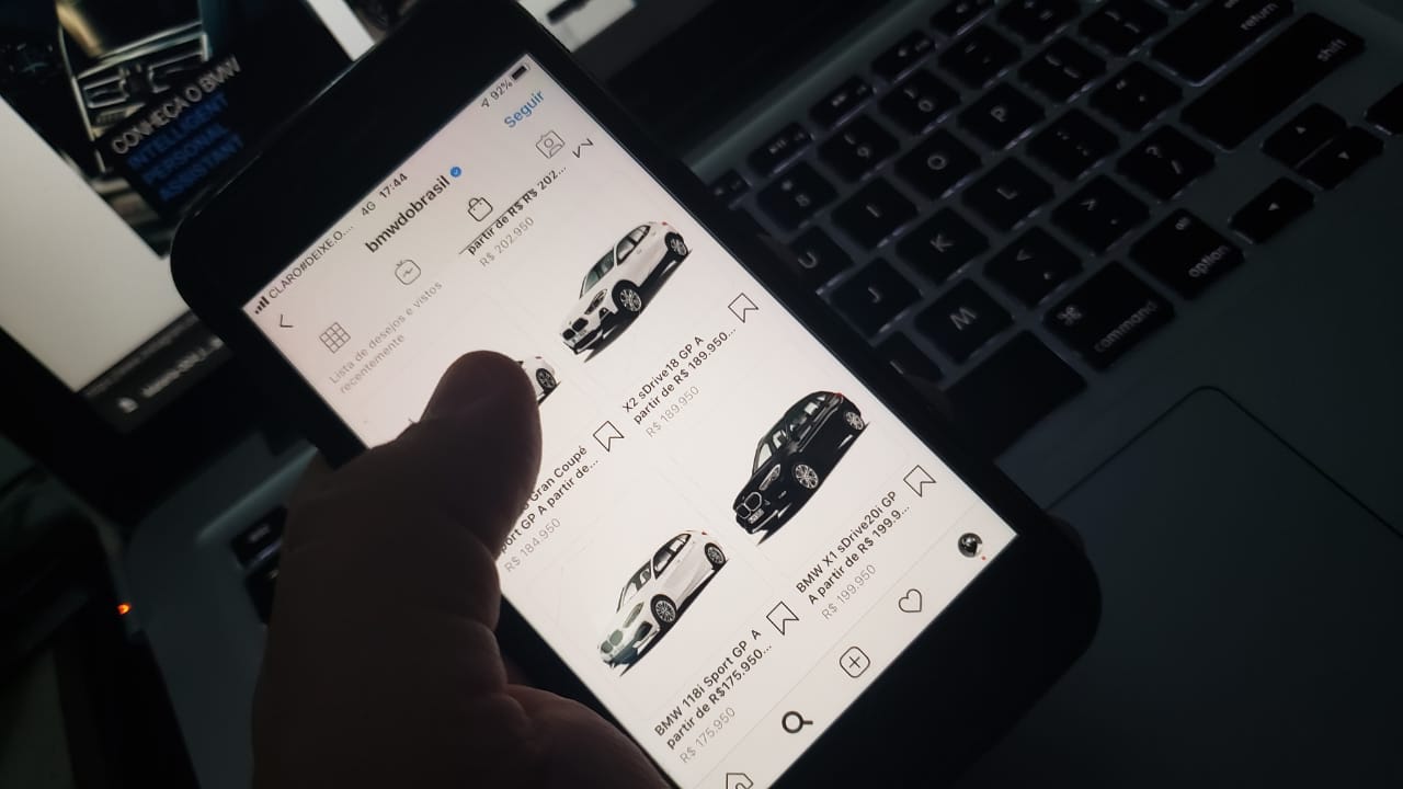 BMW vende carros pelo Instagram