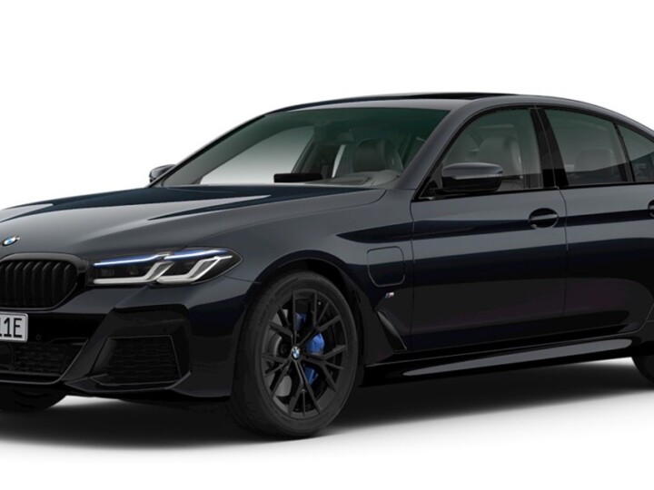 BMW lança Série 5 Dark Edition