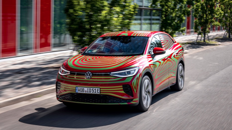 VW apresenta ID.5 GTX em Munique