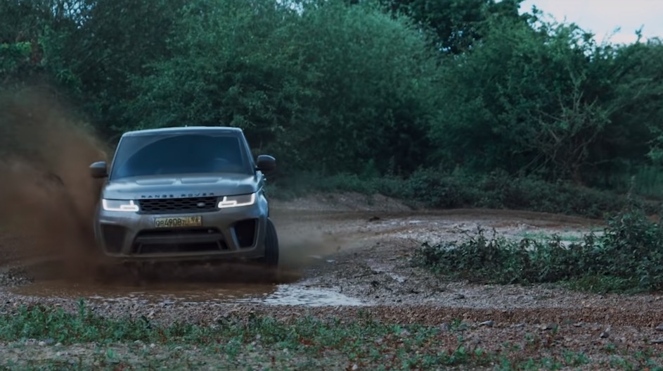 Jaguar Land Rover: 38 anos com 007