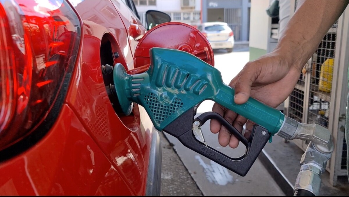Governo revela quanto será o aumento com a volta do imposto nos combustíveis
