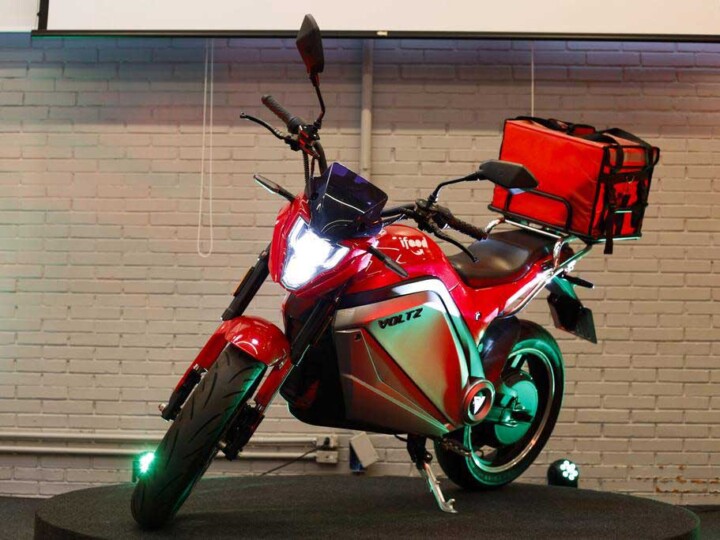 Voltz e iFood lançam moto elétrica por R$ 10 mil