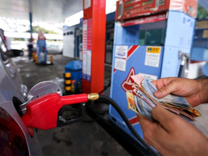 Petrobras muda regra da gasolina e diesel e promete abaixar preços