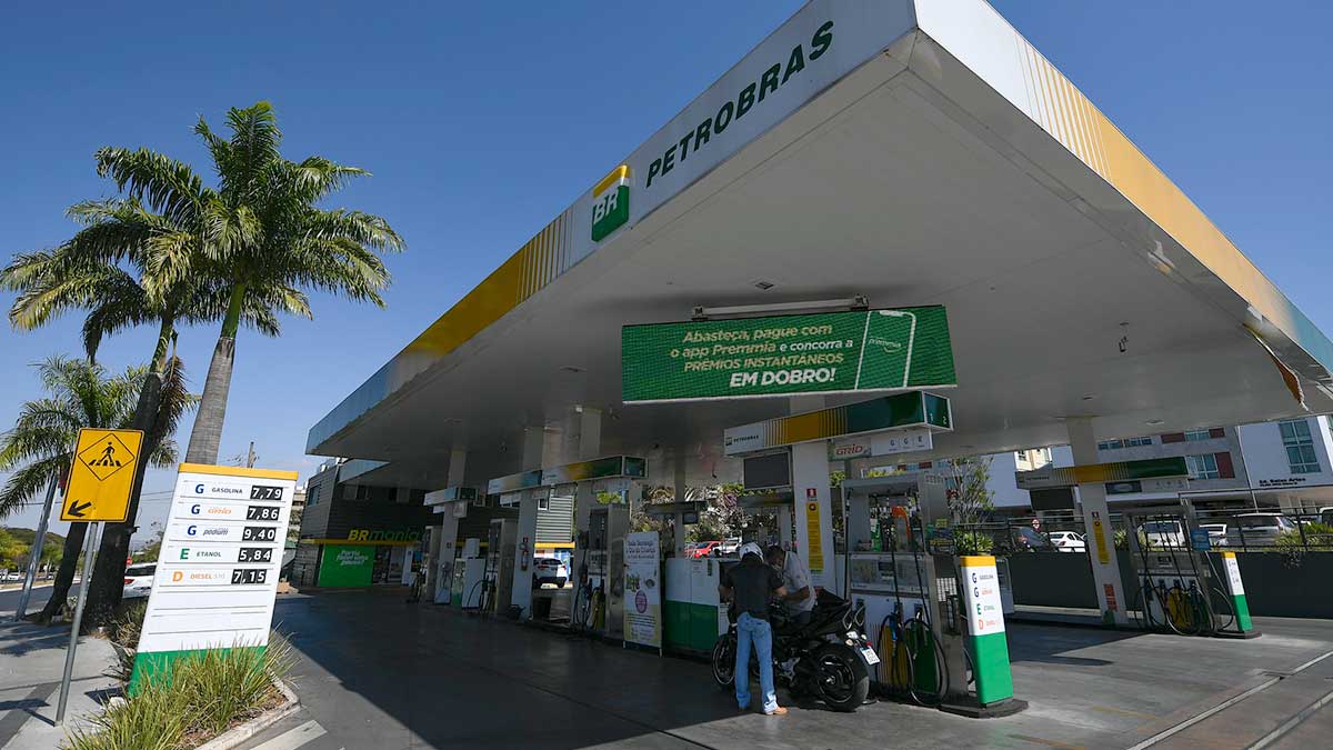 Petrobras reduz preço do diesel nas refinarias nesta quinta