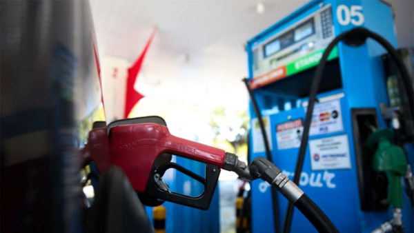 Petrobras anuncia terceira queda seguida no Diesel (Foto: Agência Brasil)