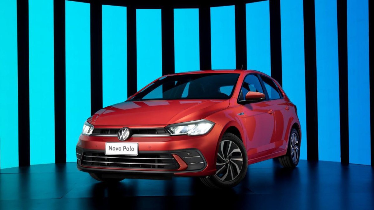 VW Polo 2023 melhora visual e acabamento com preço menor