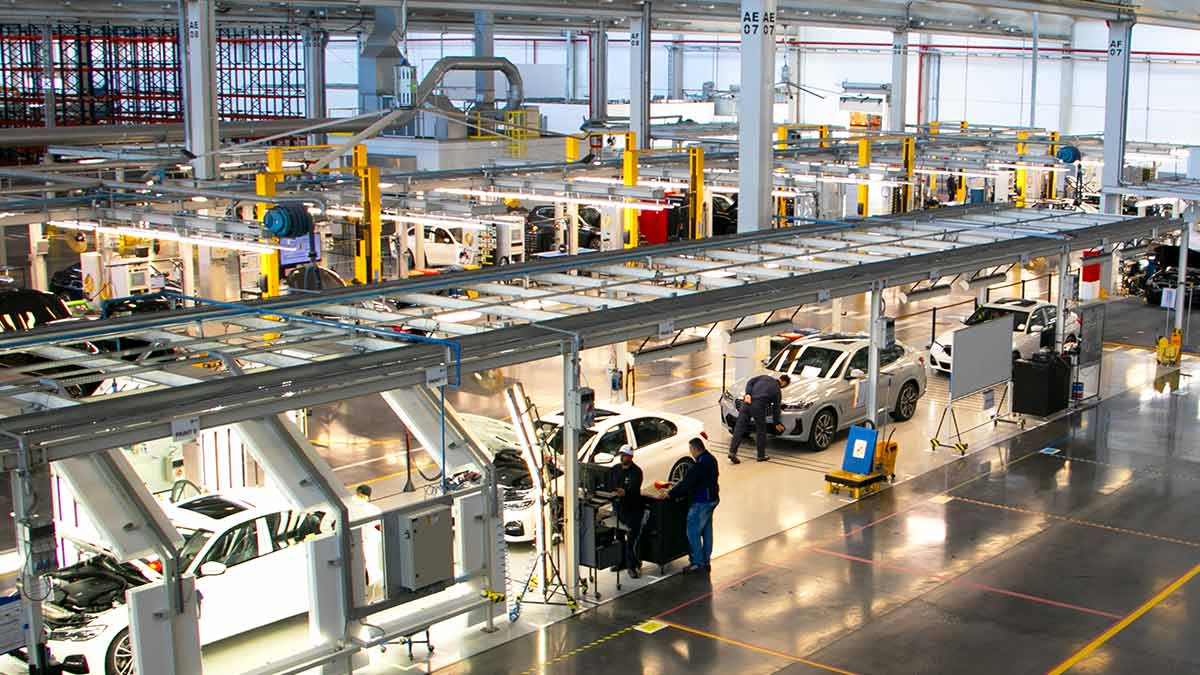 Fábrica da BMW em Araquari completa 8 anos
