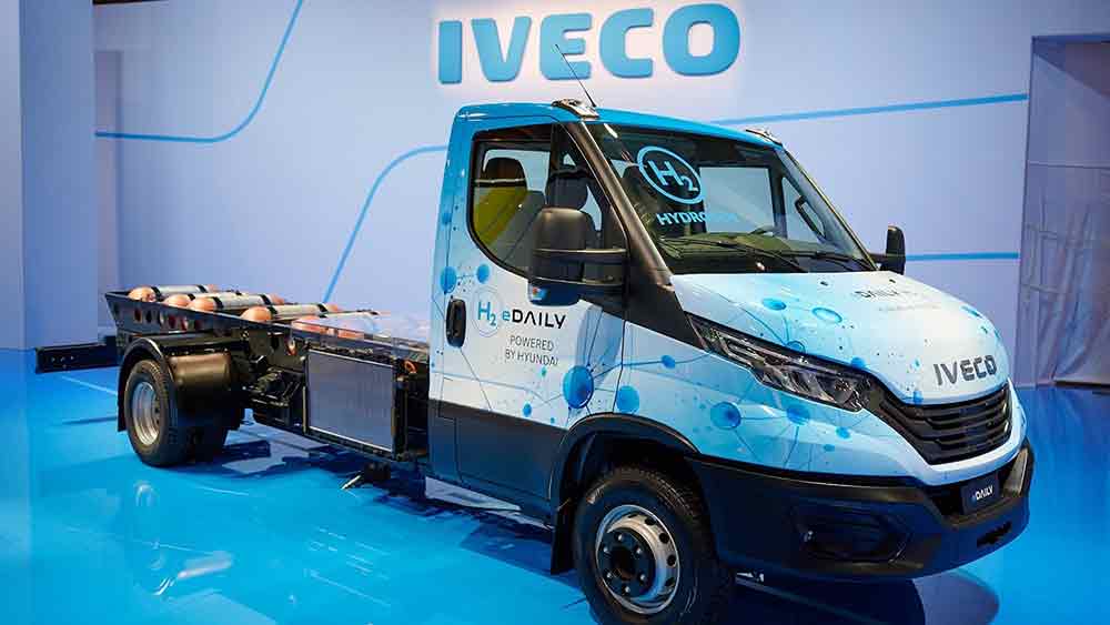 Iveco aposta em estratégia multienergia para veículos eletrificados