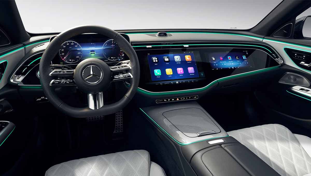 Mercedes revela interior do novo Classe E com multimídia gigante
