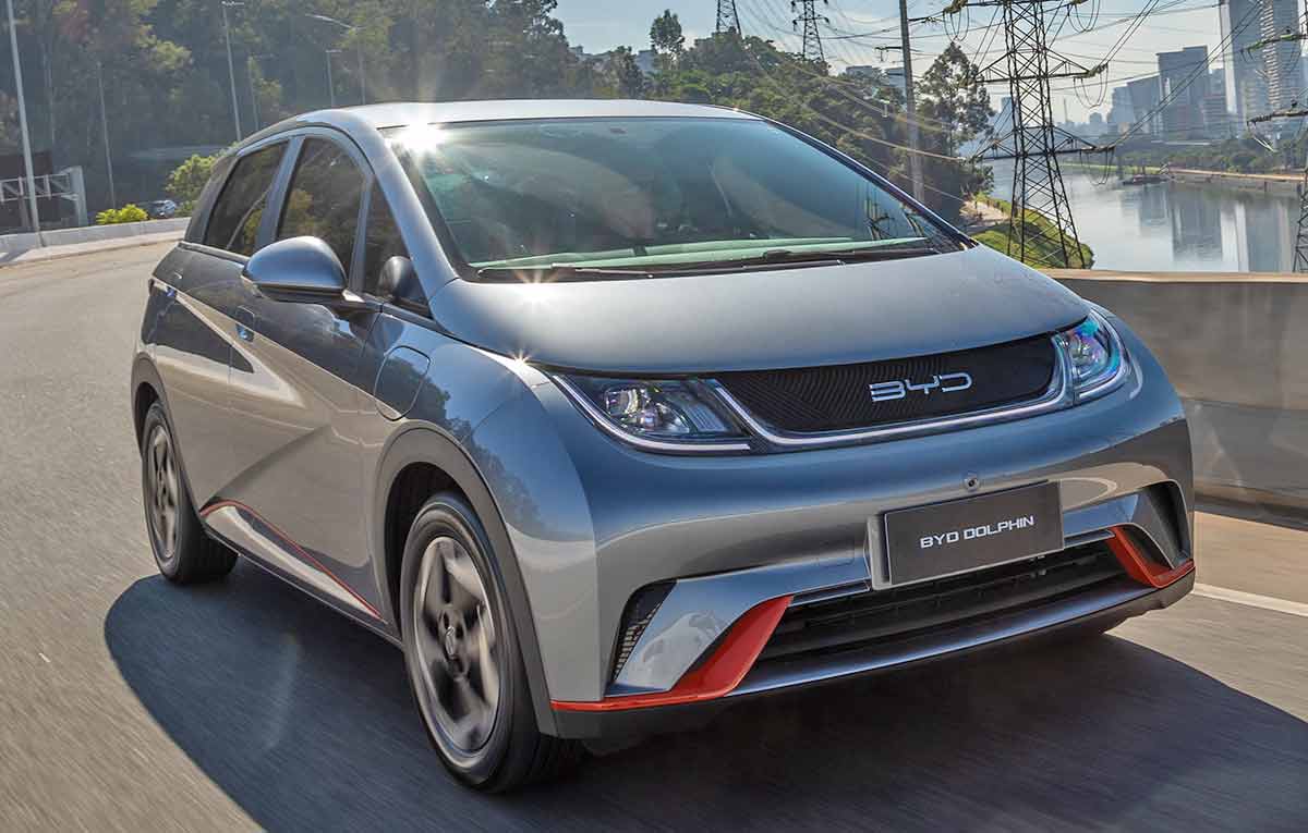 Pela primeira vez, chinesa BYD vira líder de carros eletrificados no Brasil