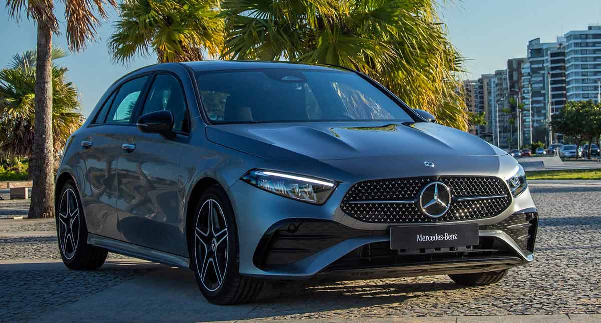 Mercedes lança hatch híbrido leve A200 AMG Line