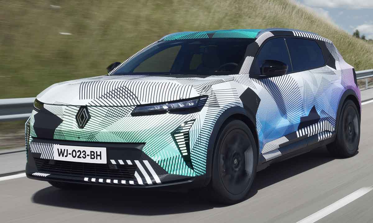 Renault prepara nova geração do Scénic com motor elétrico