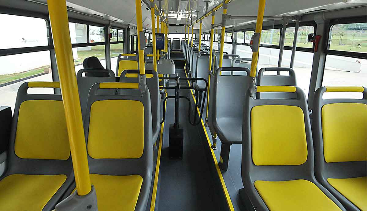 Lei amplia assento preferencial em ônibus para autistas e doadores de sangue