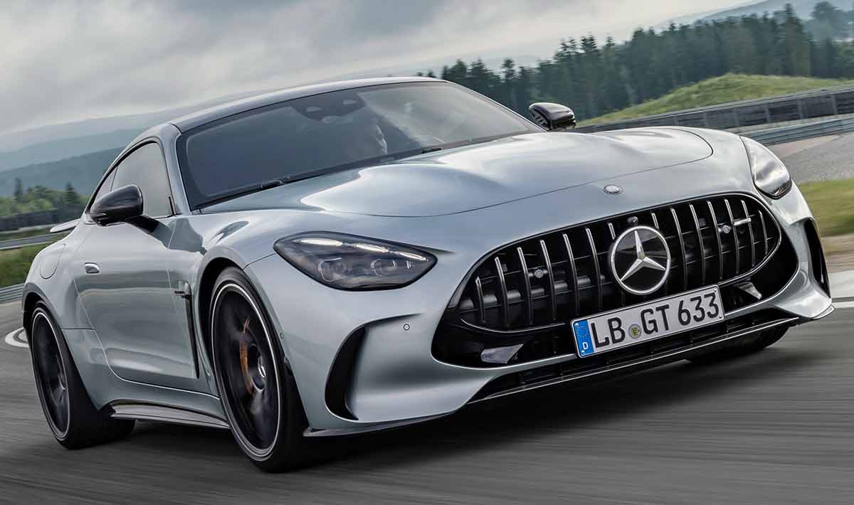 Mercedes revela nova geração do AMG GT Coupe