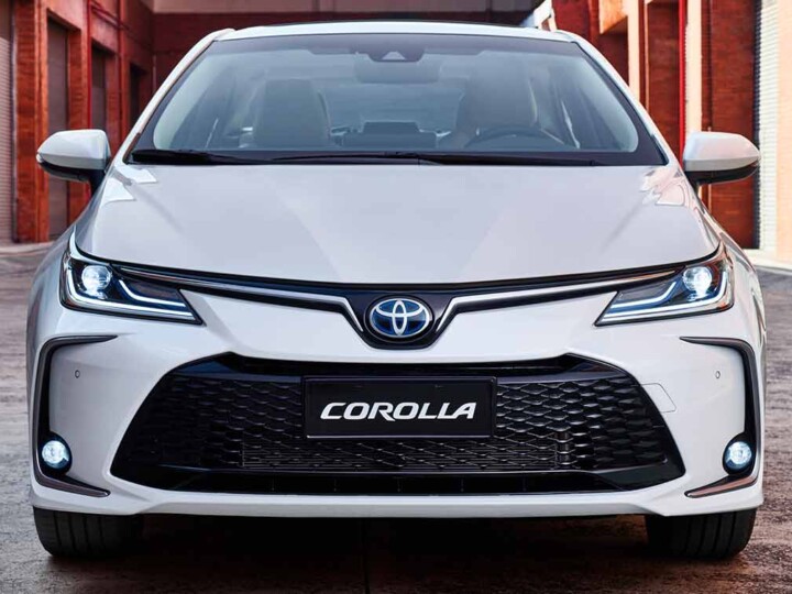 Toyota Corolla 2024 agora faz até 18,5 km/l na cidade