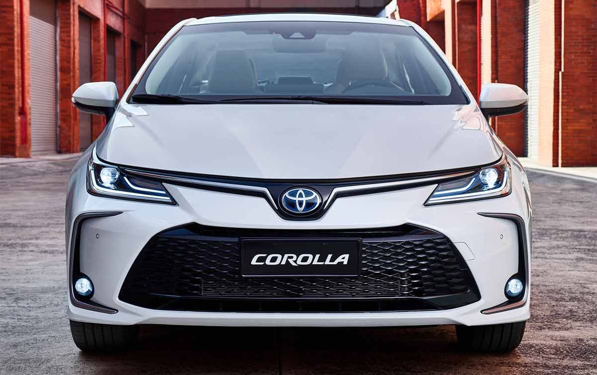 Toyota Corolla 2024 agora faz até 18,5 km/l na cidade
