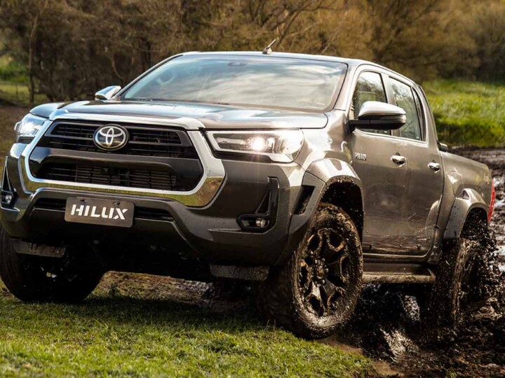 Toyota lança Hilux SRX Plus com foco no desempenho off-road