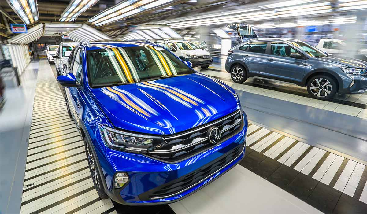 Volkswagen anuncia mais R$ 9 bi para lançar 16 novos carros no Brasil