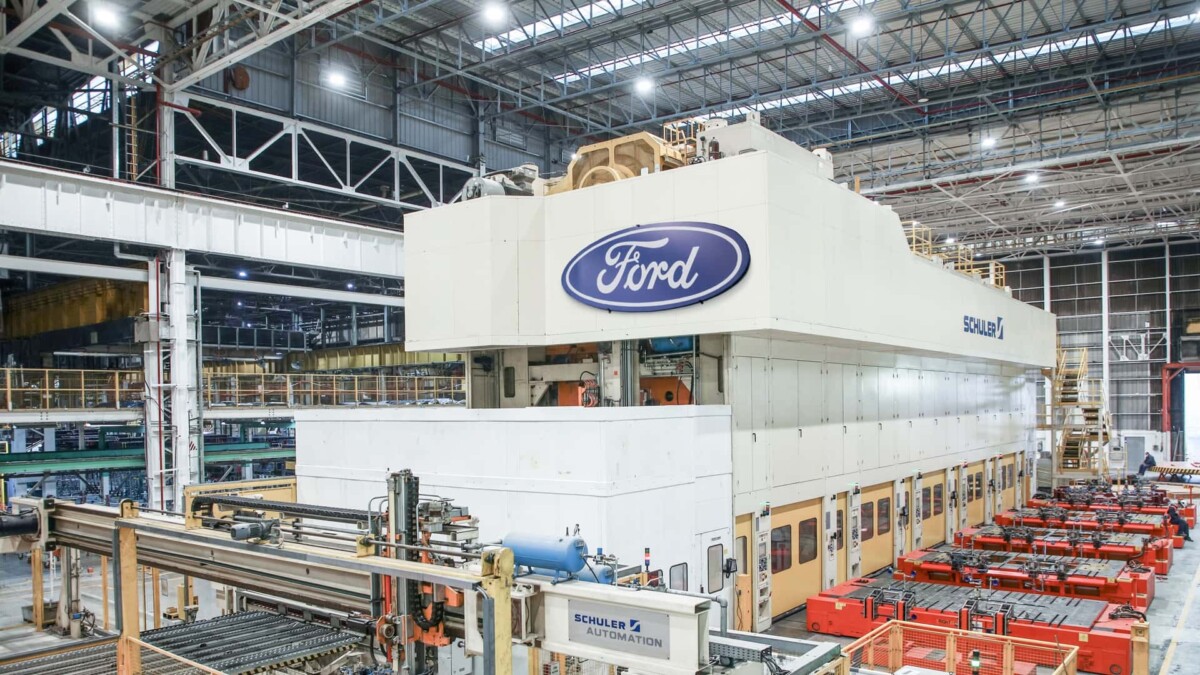 Ford inicia produção de motores da Nova Ranger na Argentina