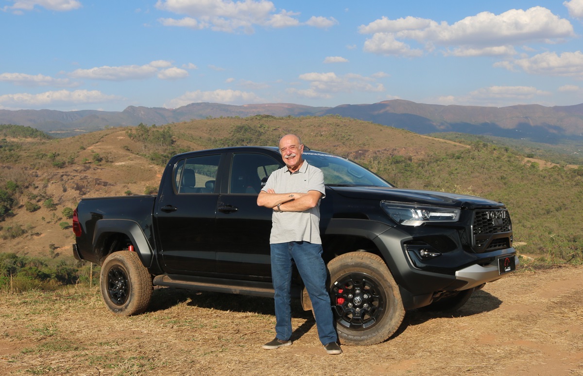 Toyota Hilux GR Sport no dia-a-dia e no Off-Road