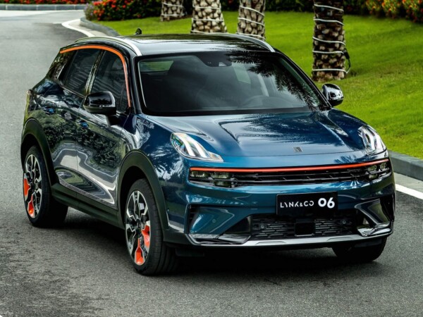 Lynk & Co 06