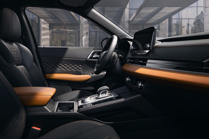 Mitsubishi Outlander PHEV 2026