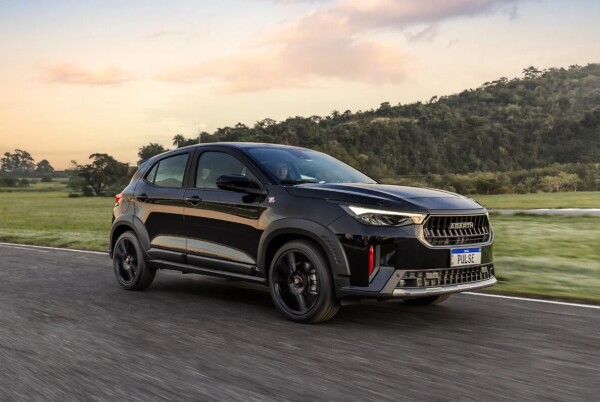 Fiat Pulse Abarth 2026 na pista