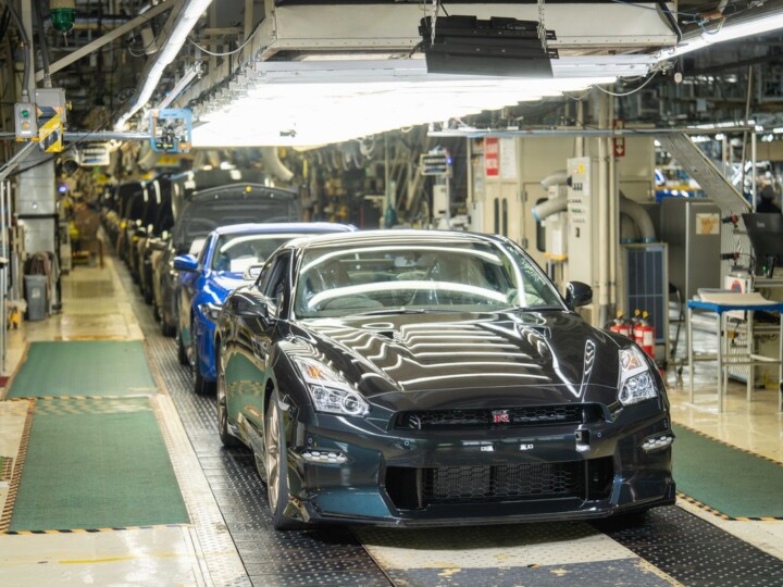 Nissan encerra produção do icônico GT-R R35 após 18 anos