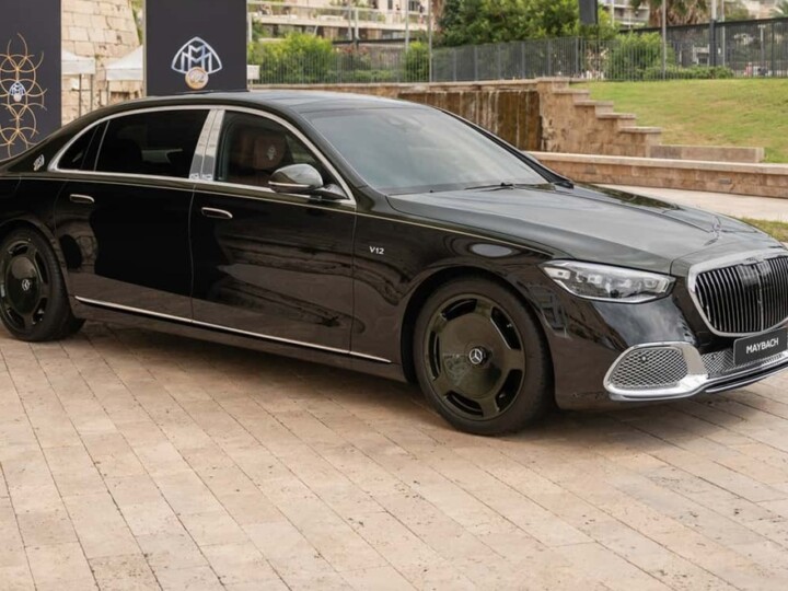 Novo Mercedes-Maybach V12 Edition tem muito luxo e acabamento em ouro