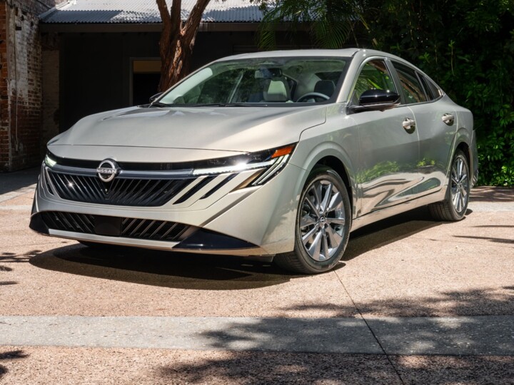 Novo Nissan Sentra é revelado oficialmente nos EUA