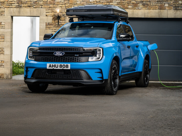 Ford Ranger ganha versão híbrida plug-in esportiva de 281 cv na Europa