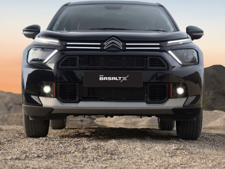 Recém renovado por aqui, Citroën Basalt fica ainda mais completo na Índia