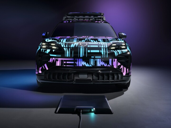 Carregar o carro por indução? Com o novo Porsche Cayenne, sim!