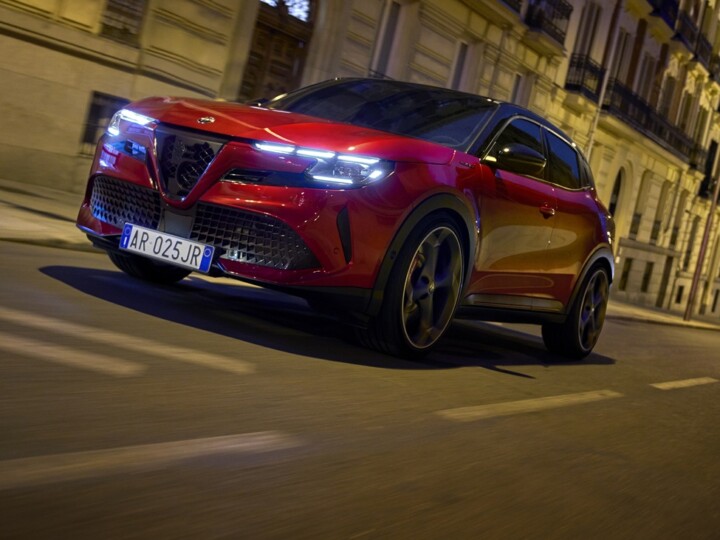 Alfa Romeo registra SUV irmão do Jeep Avenger no Brasil; pode vir?