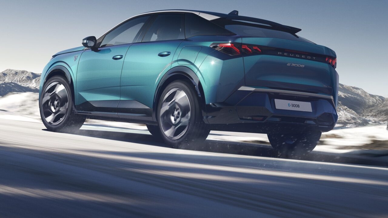 PEUGEOT_E3008_DUALMOTOR_REVEAL