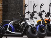 Nova regra exige placa e CNH para ciclomotores em 2026