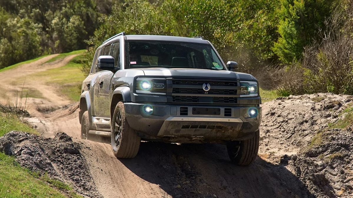 Denza, marca de luxo da BYD, terá rede própria com 22 concessionárias