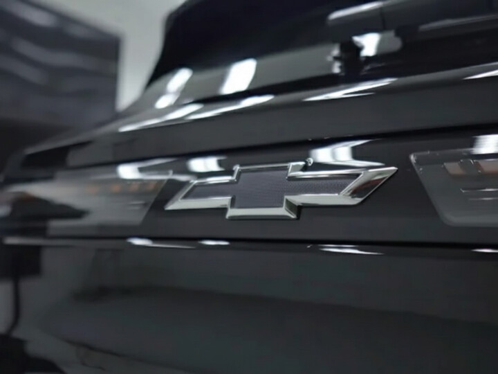 Chevrolet Sonic de volta; este é o nome do novo SUV do Onix