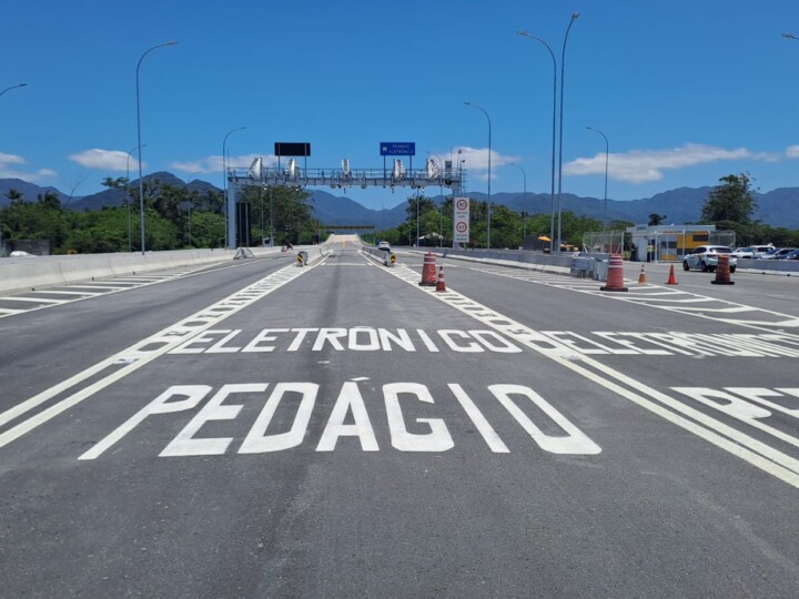 ​O novo pedágio. Se não tiver um tag…