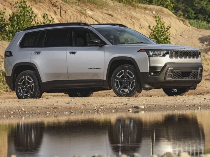 Novo Jeep Cherokee vem ao Salão e pode ser vendido no Brasil