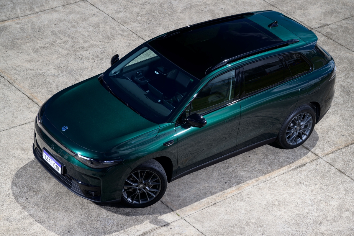 Leapmotor anuncia planos próprios de assinatura para o C10 REEV