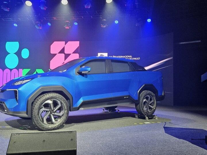 Lecar revela planos ambiciosos, mas adia produção pra 2027