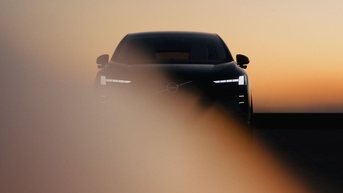 Autonomia de 810 km: novo Volvo EX60 tem detalhes revelados