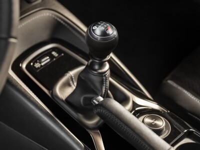 Carro elétrico com câmbio manual? Se depender dos japoneses sim!