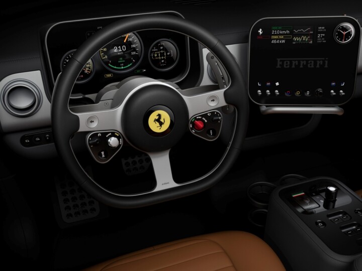 Primeira Ferrari elétrica se chamará Luce e tem interior revelado