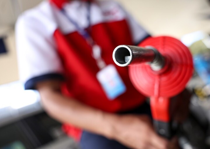 Governo Federal zera impostos sobre o diesel para conter alta do petróleo