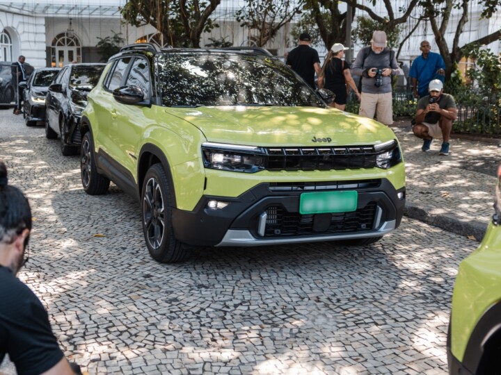Jeep revela design renovado do Avenger nacional