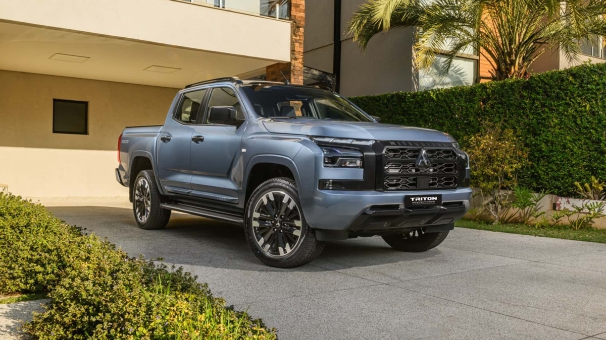 Mitsubishi Triton Tarmac fica mais completa e vira versão de série