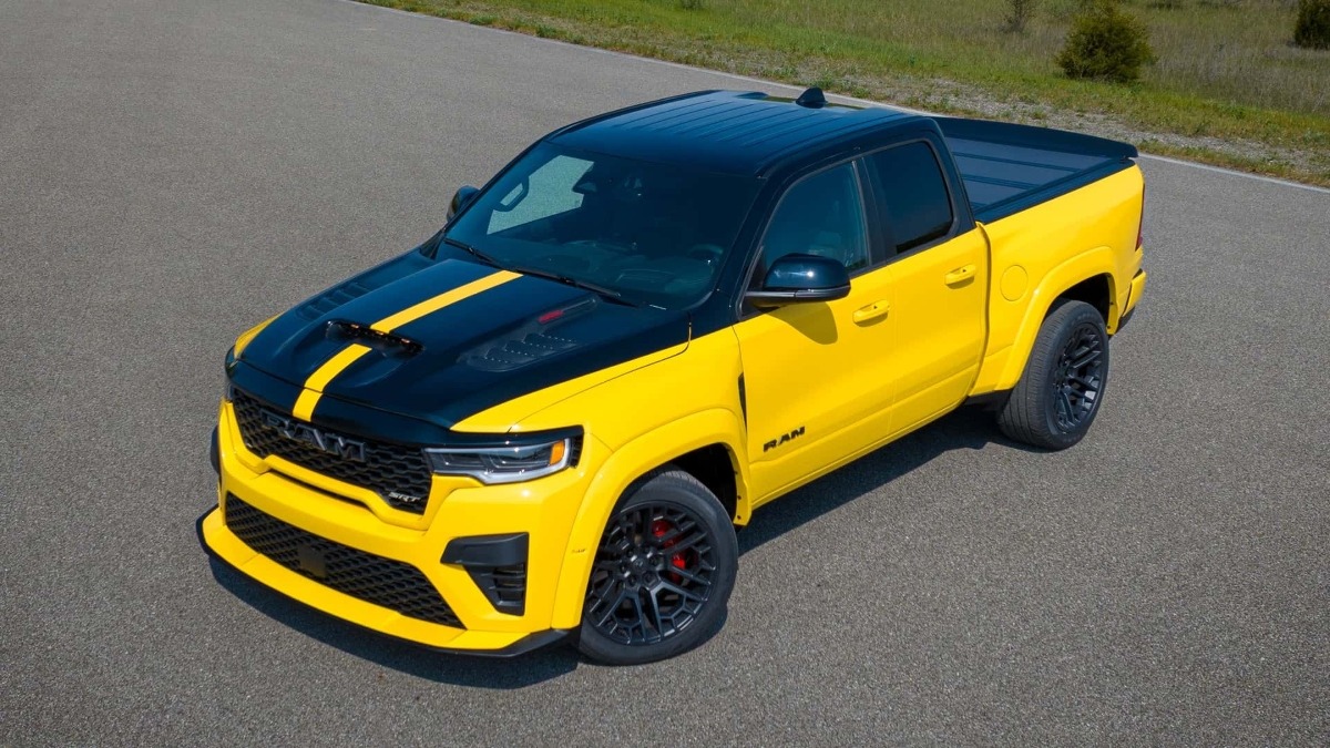 Picape mais rápida do mundo: Ram 1500 Rumble Bee é versão insana de até 787 cv